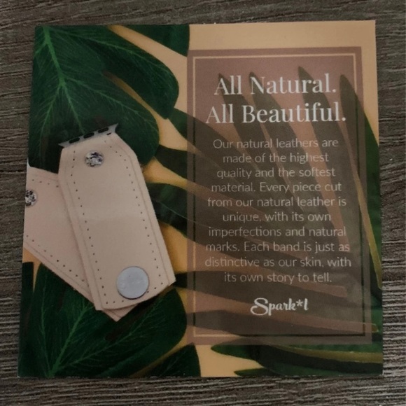 Brand New Spark’l 38/40 - I Watch Band size Small/Medium - Picture 3 of 4